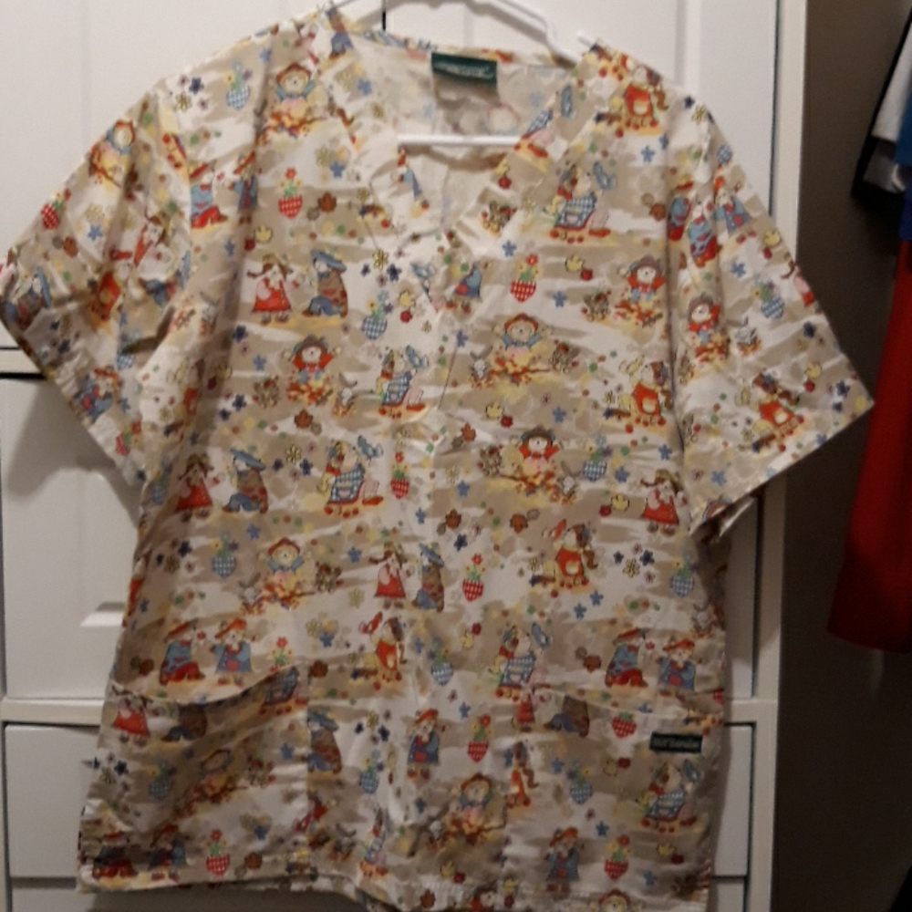 Uniform Advantage Fall Scrub Top